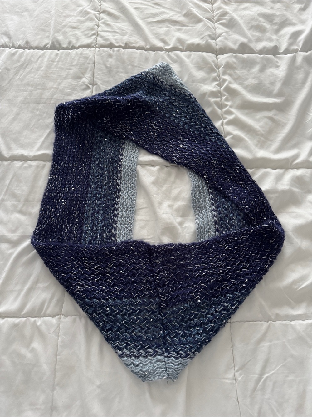 Women’s Gradient Infinity Scarf - Picture 2 of 2